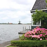 Szálloda Overnight At Windmill Village Zaanse Schans - Amsterdam Zaandam