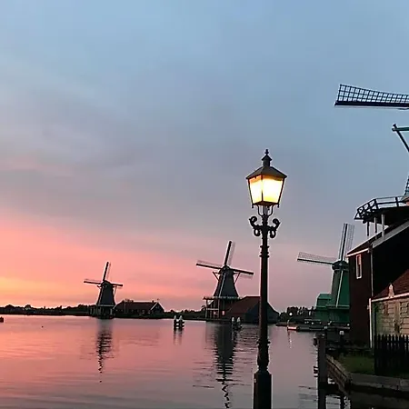 فندق Overnight At Windmill Village Zaanse Schans - Amsterdam 3*