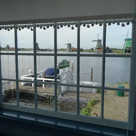 Otel Overnight At Windmill Village Zaanse Schans - Amsterdam