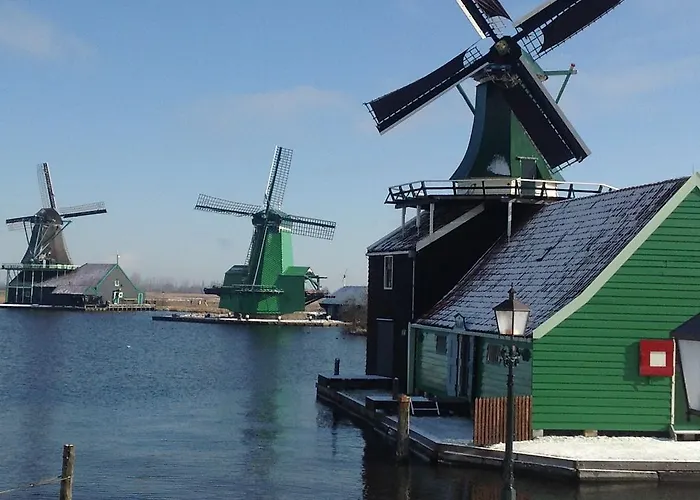 Overnight At Windmill Village Zaanse Schans - Amsterdam Hotel