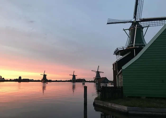 Hotel Overnight At Windmill Village Zaanse Schans - Amsterdam